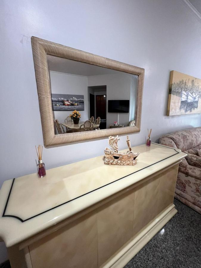 Apartamento No Guaruja Enseada A Beira Mar, Otima Localidade E Com Ar Condicionado 외부 사진